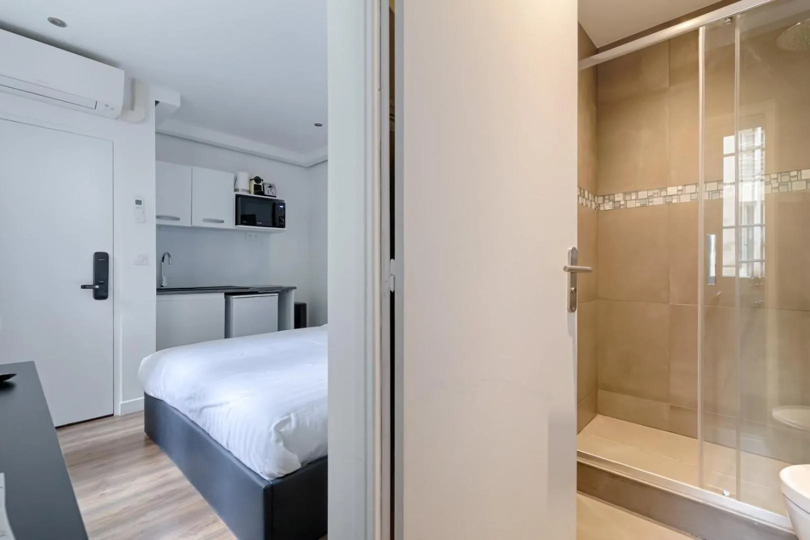Apartment Tbs 308 - Beautiful Studio Near Marais District Paris